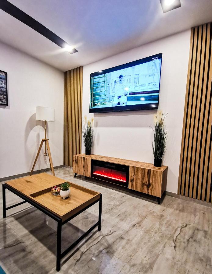Nova House Apartments Delnita  Luaran gambar